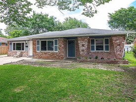 4310 Gallagher Dr in Houston, TX - Building Photo