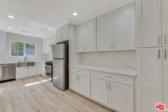 853 S Bedford St in Los Angeles, CA - Foto de edificio - Building Photo