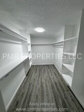 1804 NW Kingsbury Ave in Lawton, OK - Building Photo - Building Photo