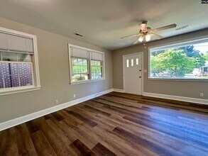 2233 Hurst St in Columbia, SC - Building Photo - Building Photo
