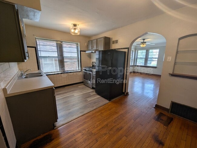 property at 3910 Chippewa St
