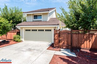 761 Lowell Ct in Sunnyvale, CA - Building Photo