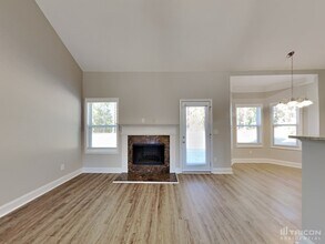 402 Cranbrooke Dr in Dallas, GA - Building Photo - Building Photo