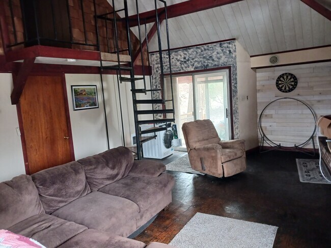 486 Blue Knob Rd, Unit C in Portage, PA - Building Photo - Building Photo
