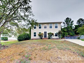 2900 Silkstream Ln in Charlotte, NC - Building Photo