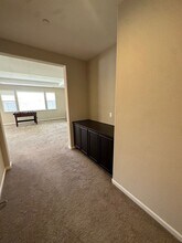 3251 Tinker Creek Way in Chico, CA - Building Photo - Building Photo