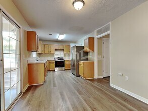 14 Hidden Lakes Ln in Bluffton, SC - Foto de edificio - Building Photo