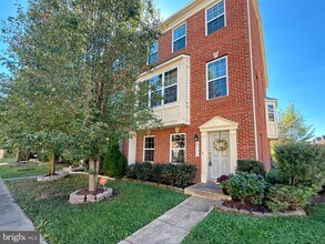 2711 Coppersmith Pl in Bryans Road, MD - Building Photo - Building Photo