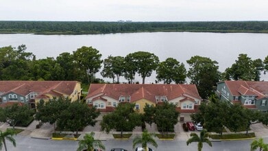 10332 Fallsgrove St in Orlando, FL - Building Photo - Building Photo