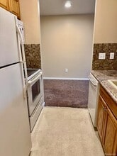 831 Bloomfield Village Blvd in Auburn Hills, MI - Building Photo - Building Photo