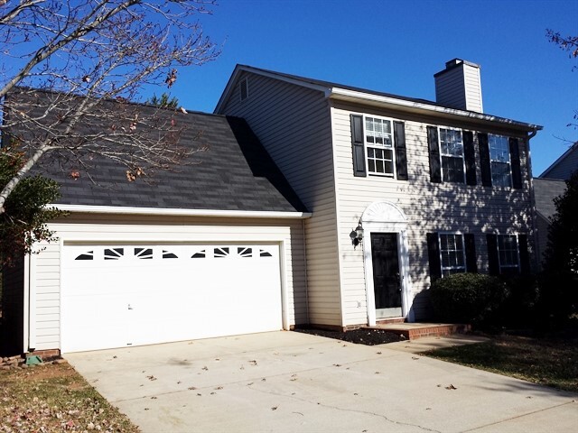 116 Fawnbrook Dr in Greer, SC - Building Photo