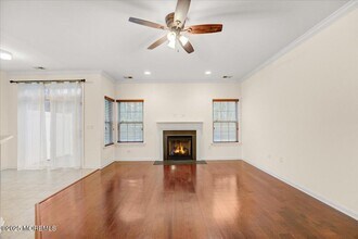 28 Santa Rosa Ln in Tinton Falls, NJ - Building Photo - Building Photo