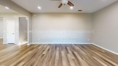 12383 Tropic Dr in Jacksonville, FL - Building Photo - Building Photo