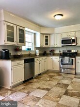 8 Plumosa Dr in Fredericksburg, VA - Building Photo - Building Photo