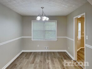 172 N White Pines Dr in Dallas, GA - Building Photo - Building Photo