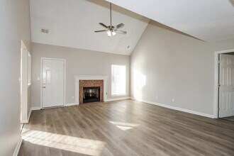 4825 Harvest Park Dr in Memphis, TN - Building Photo - Building Photo