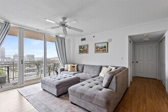 2665 SW 37th Ave in Miami, FL - Building Photo - Building Photo