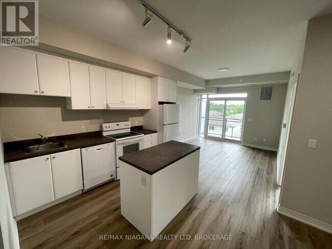 50-LP50 Herrick Ave