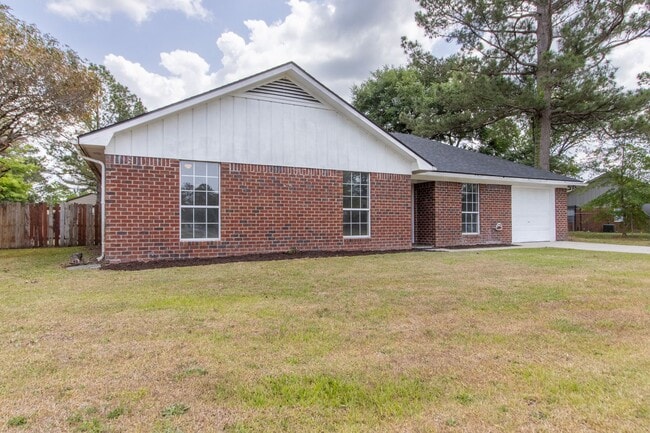 52 Pheasant Way in Hinesville, GA - Building Photo - Building Photo
