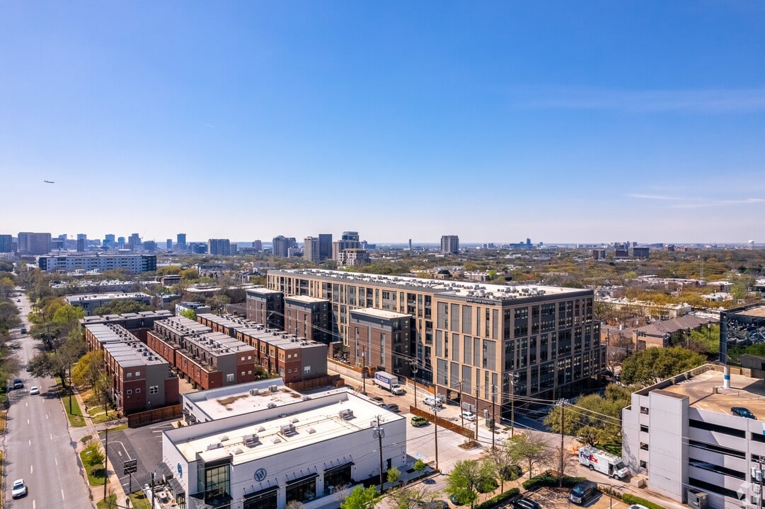 Darby Knox District in Dallas, TX - Building Photo