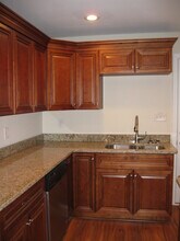 1112 Hullview Ave in Norfolk, VA - Building Photo - Building Photo