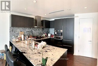 180-2180 University Ave in Toronto, ON - Building Photo - Building Photo
