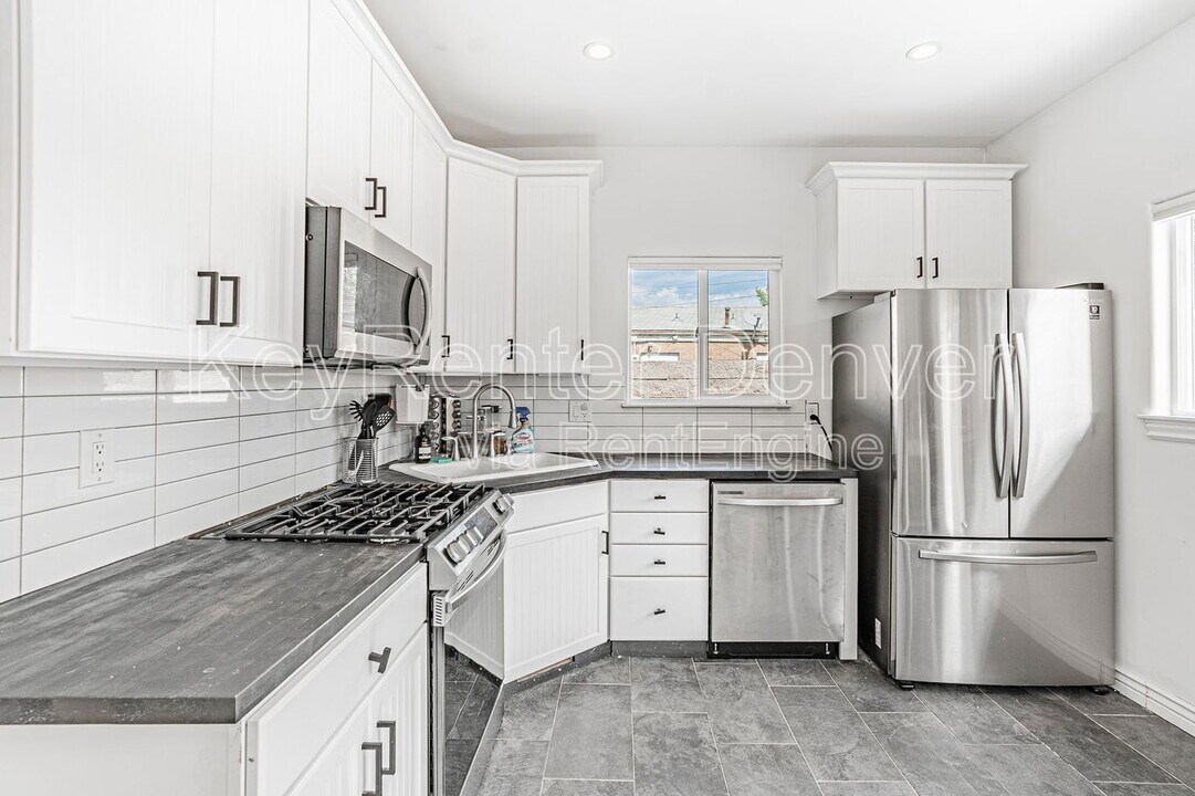 3646 High St in Denver, CO - Building Photo