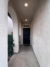 770 W Brittany Ln in Clovis, CA - Building Photo - Building Photo