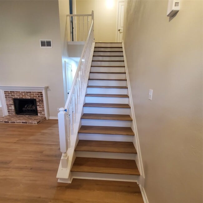 property at 2514 Windswept Dr