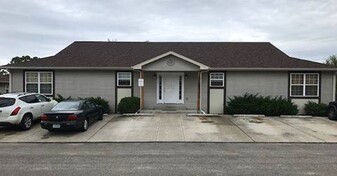 144 Bald Eagle Blvd, Unit 1 Apartments