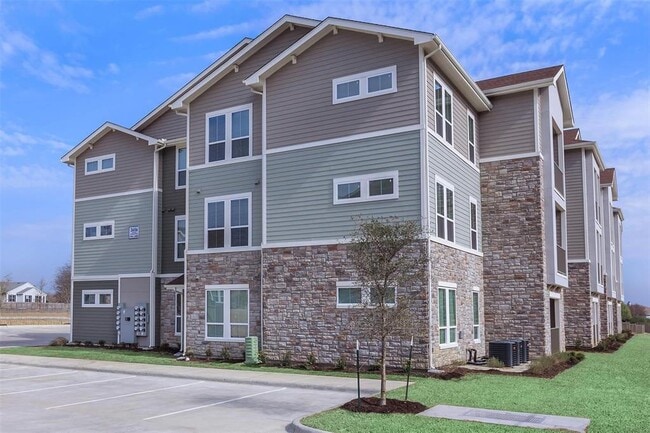 5712 Azle Ave in Fort Worth, TX - Building Photo - Building Photo