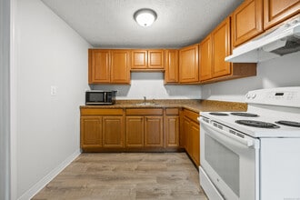 9 Guiel Pl in Meriden, CT - Building Photo - Building Photo