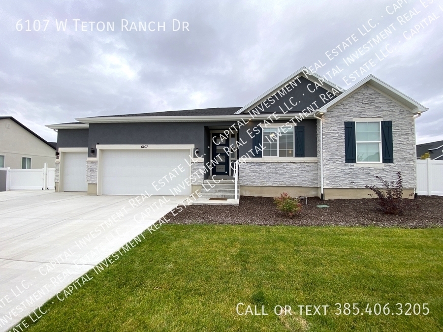 6107 W Teton Ranch Dr in Herriman, UT - Foto de edificio