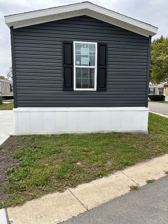 14001 S Western Ave in Blue Island, IL - Building Photo