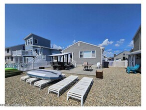 53 E Coral Dr in Brick, NJ - Building Photo - Building Photo
