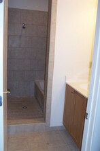 400 Mills Ave, Unit 210 in Greenville, SC - Building Photo - Building Photo