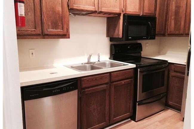 property at 2810 Nueces St