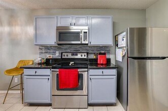 3452 Quannah Dr in Grand Prairie, TX - Building Photo - Building Photo