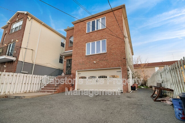 property at 141-143-143 Norfolk St