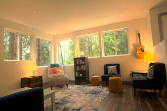 1114 Pawnee Ln in Mount Vernon, WA - Building Photo - Building Photo