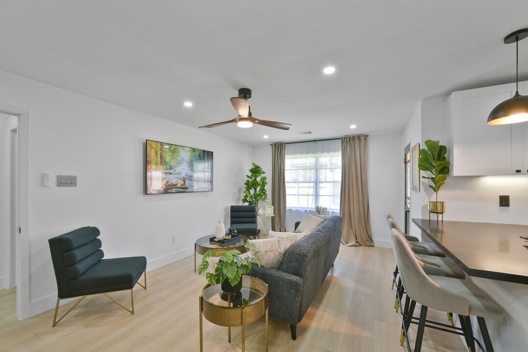 6230 Rena St in Houston, TX - Building Photo