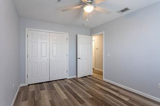 Ava Kay Townhomes in Panama City, FL - Building Photo - Interior Photo