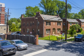 4535 Avondale St in Bethesda, MD - Building Photo - Building Photo