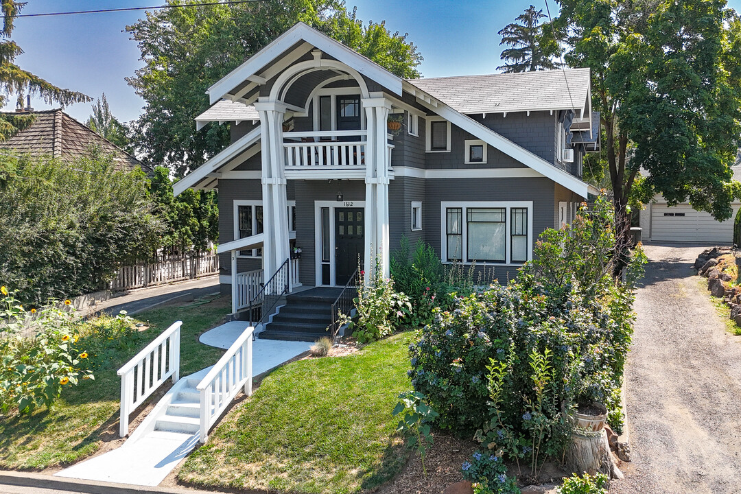 1612 Park Ln in Yakima, WA - Building Photo