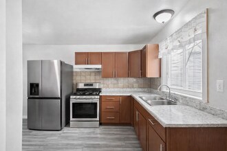 2058 Mac Ct in Indianapolis, IN - Building Photo - Building Photo