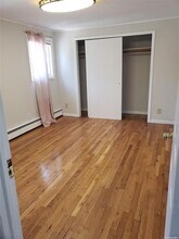 19 Richmond St in Syosset, NY - Building Photo - Building Photo