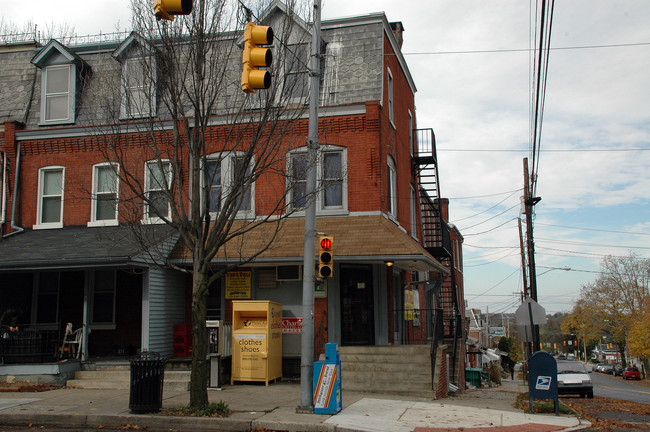 853 E Orange St in Lancaster, PA - Building Photo - Building Photo