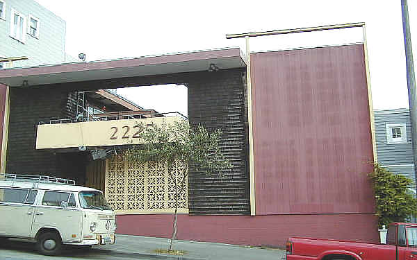 2225 Pine St in San Francisco, CA - Building Photo