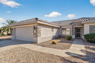 17703 N Escalante Ln in Surprise, AZ - Building Photo - Building Photo