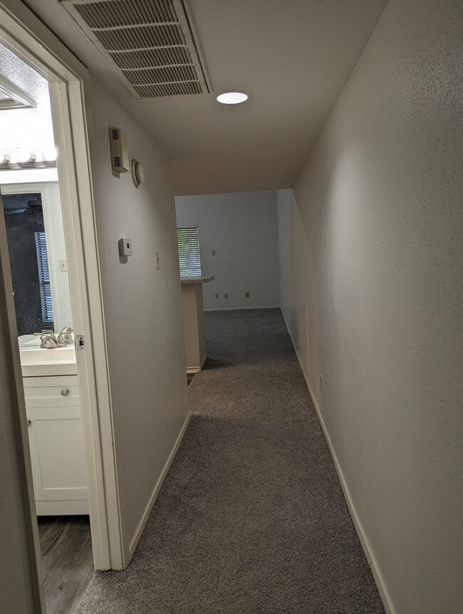 14777 Wunderlich Dr, Unit 1706 in Houston, TX - Foto de edificio - Building Photo